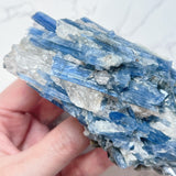 Kyanite raw (KN-009)