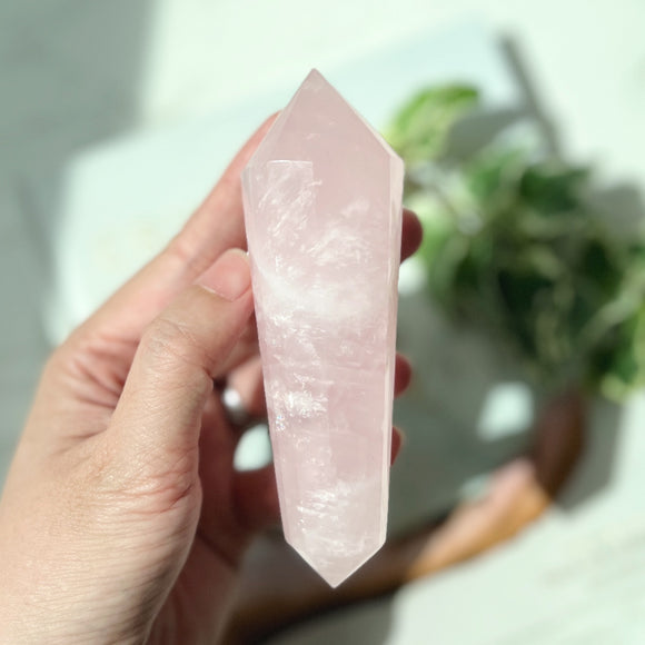 Rose Quartz Vogel (12 Facets)