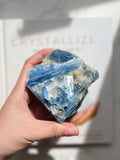 Kyanite raw (KN-008)