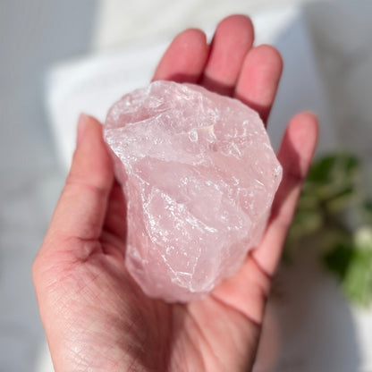 Rose Quartz Raw 粉晶原石