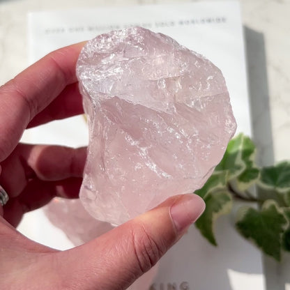 Rose Quartz Raw 粉晶原石