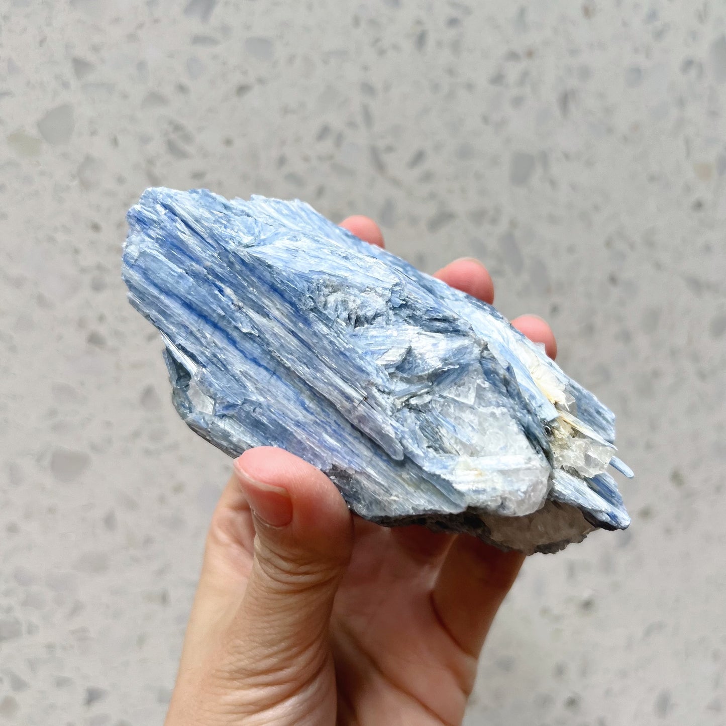 Kyanite Chunk (KN-001)